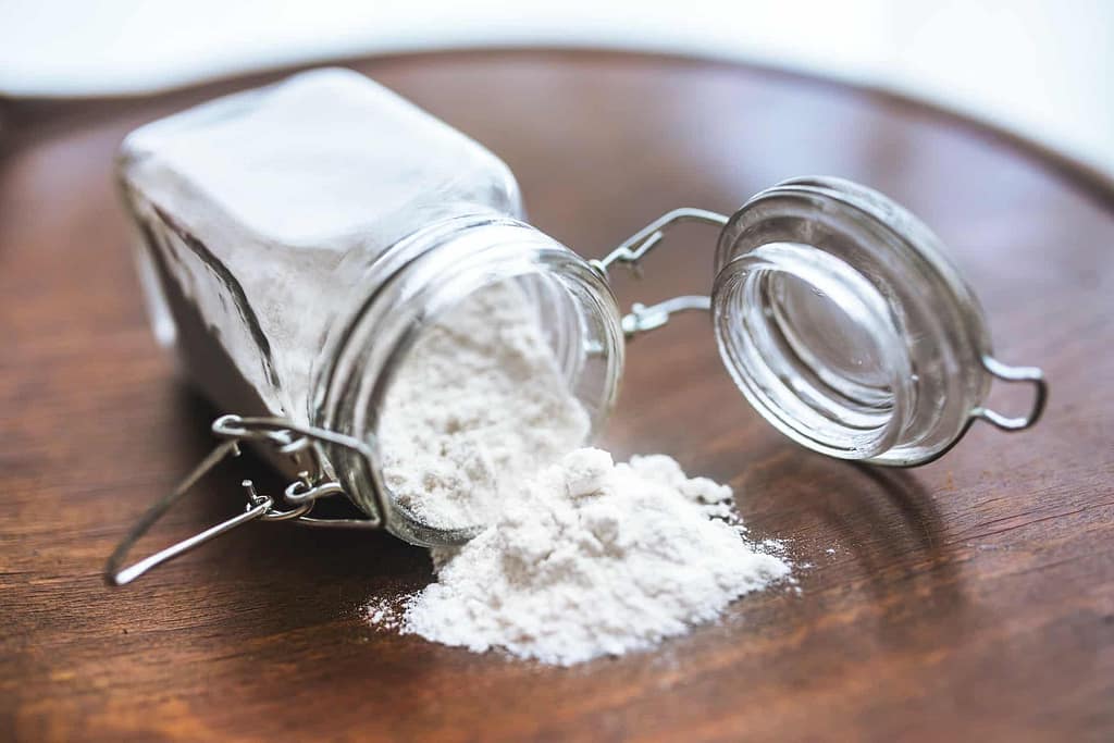 How to Clean Up Baking Soda Without Vacuum?